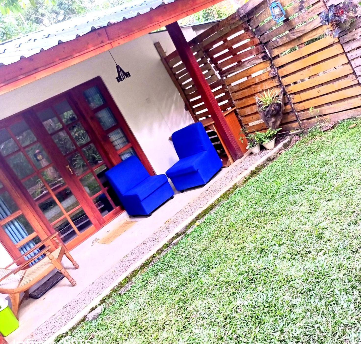 Ella Foret Accommodation Экстерьер фото